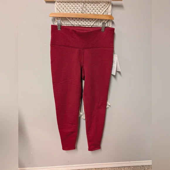 Athleta altitude Tight Bnwt Fleece Lined Red Leggings Small - Picture 4 of 10